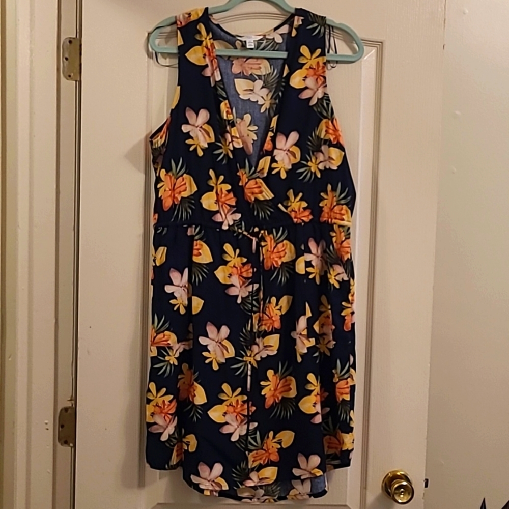 NWT large navy floral fit and flare dress with pockets